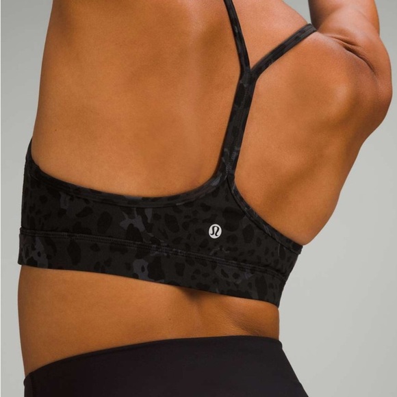 Lululemon Flow Y Nulu Bra in Cheetah Camo Deep Coal Multi. Women’s Size 6 - Picture 2 of 8